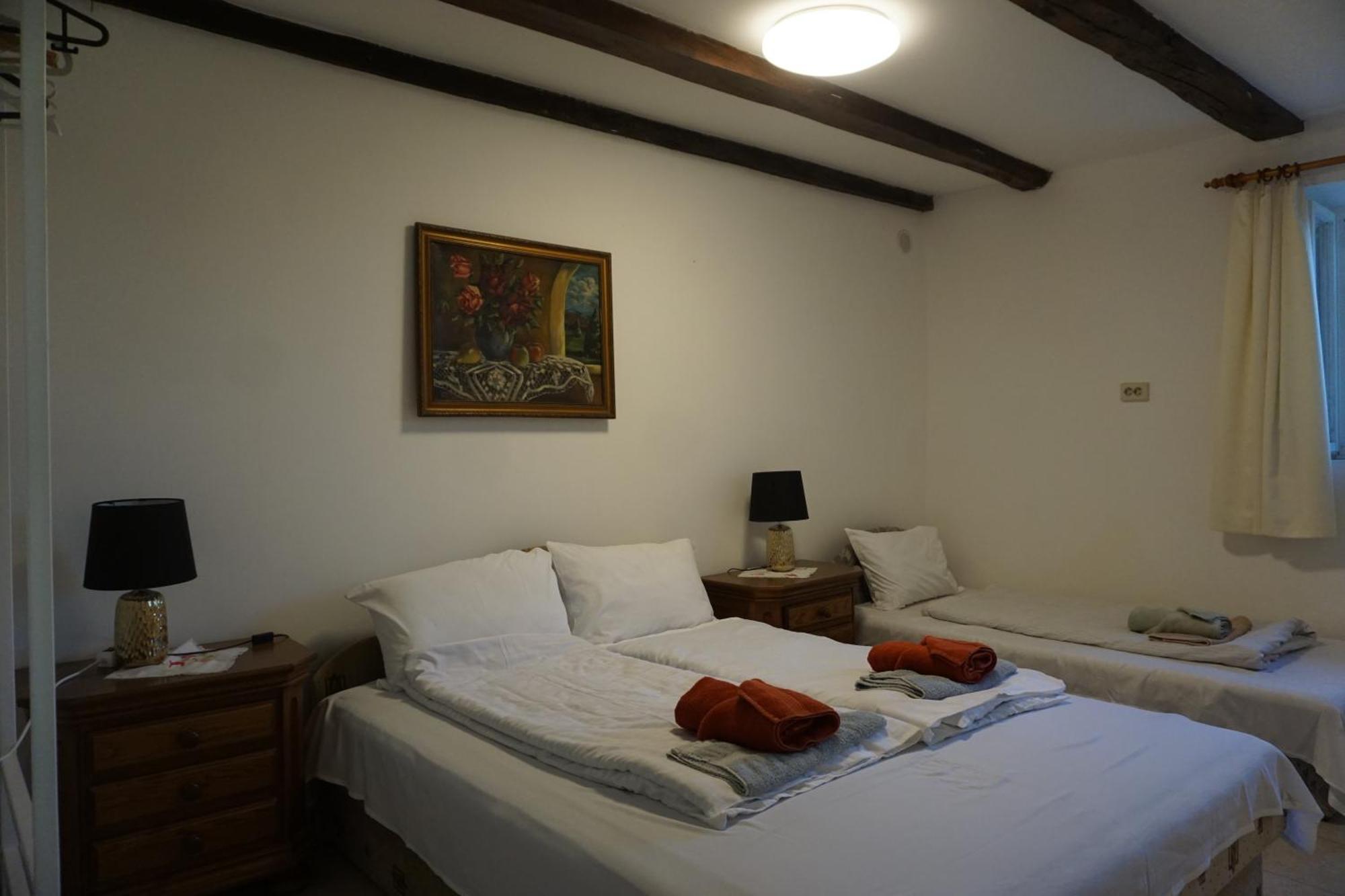 Joe Bacsi Rezidenciaja Apartment Kisharsany ภายนอก รูปภาพ